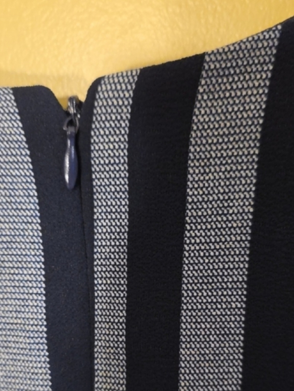 LIKE-NEW Size Small Elegant Navy & White Striped Romper Wide Leg Jumpsuit - Picture 10 of 15